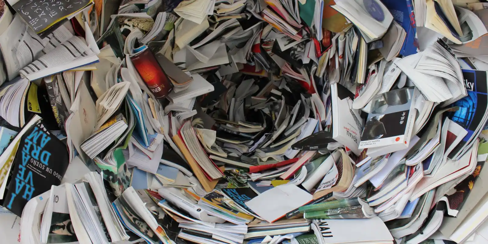 Kompulsif Biriktirme Hastalığı (Dispozofobi) Nedir?